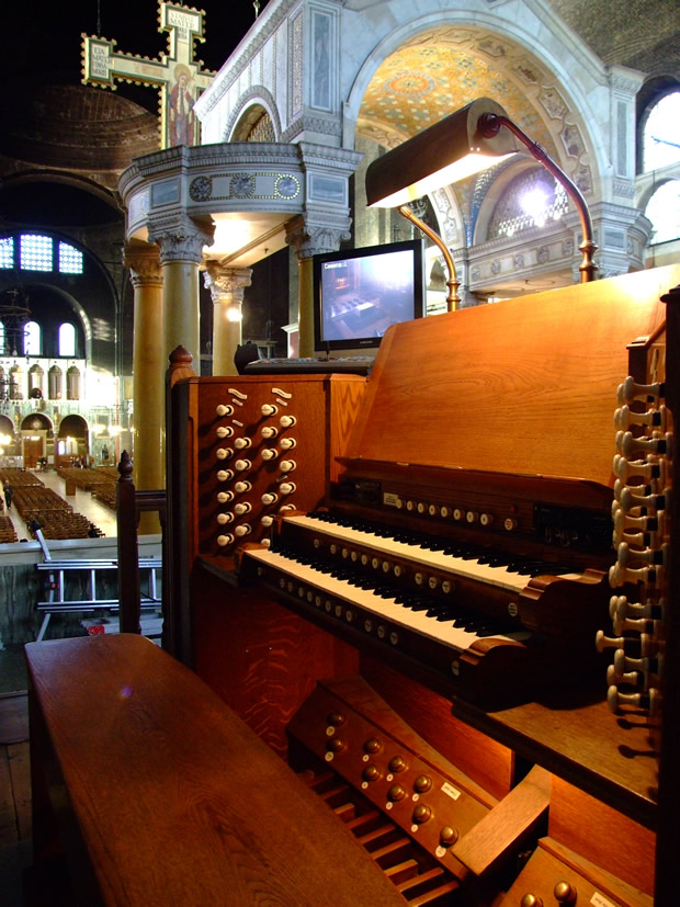 The Apse Organ